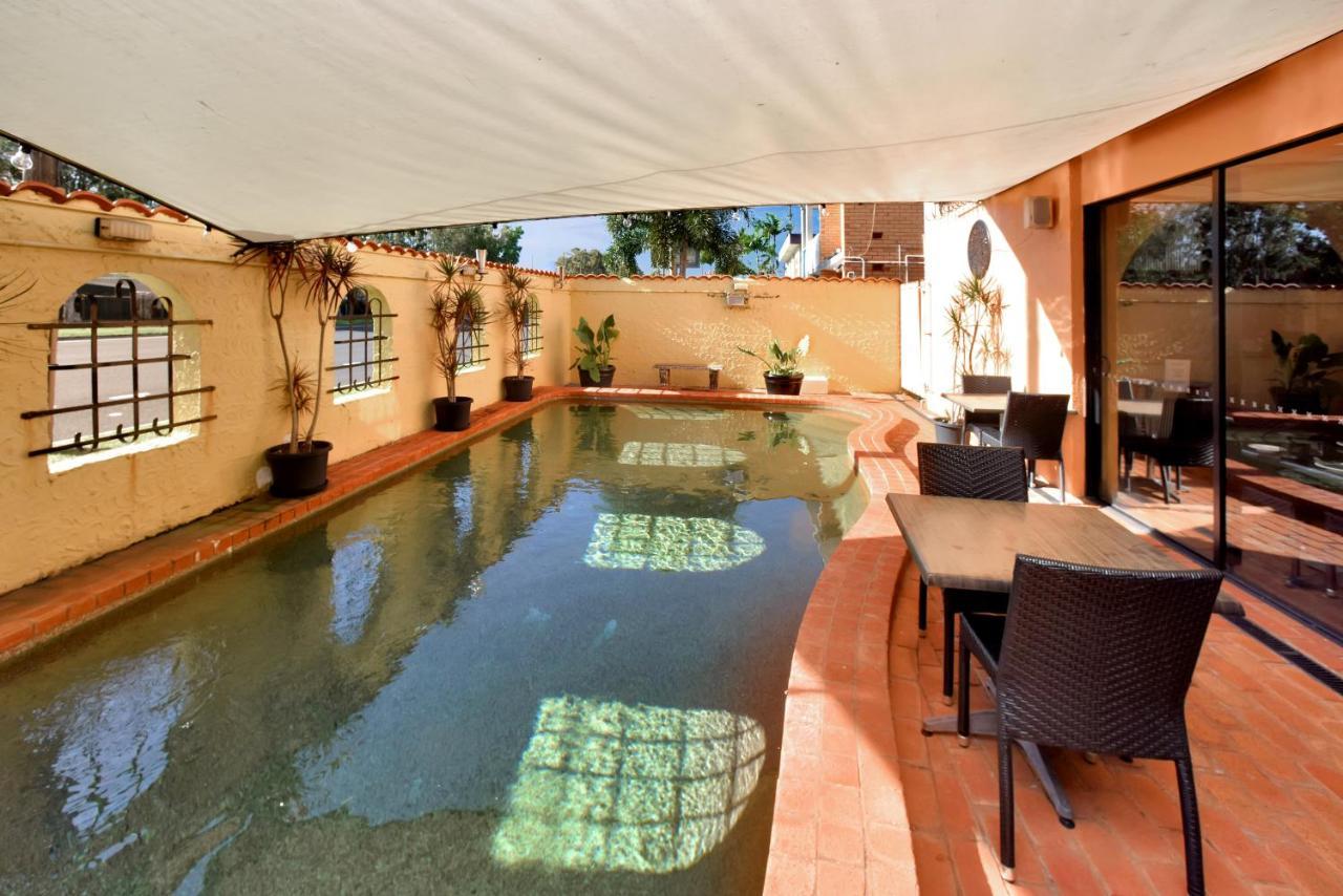 Adobe Motel Cairns Exterior foto